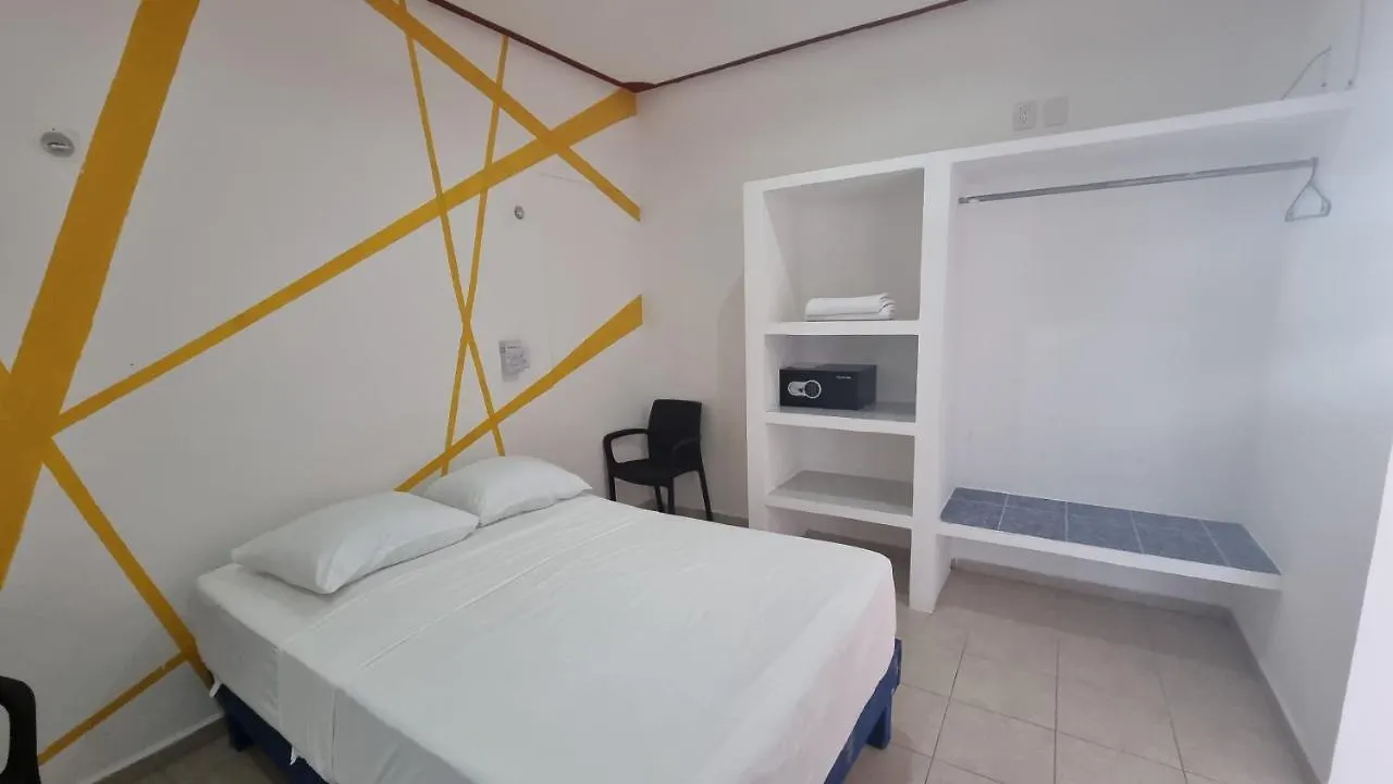 A Una Calle Del Ado 5Ta Avenida Playa del Carmen Apartment