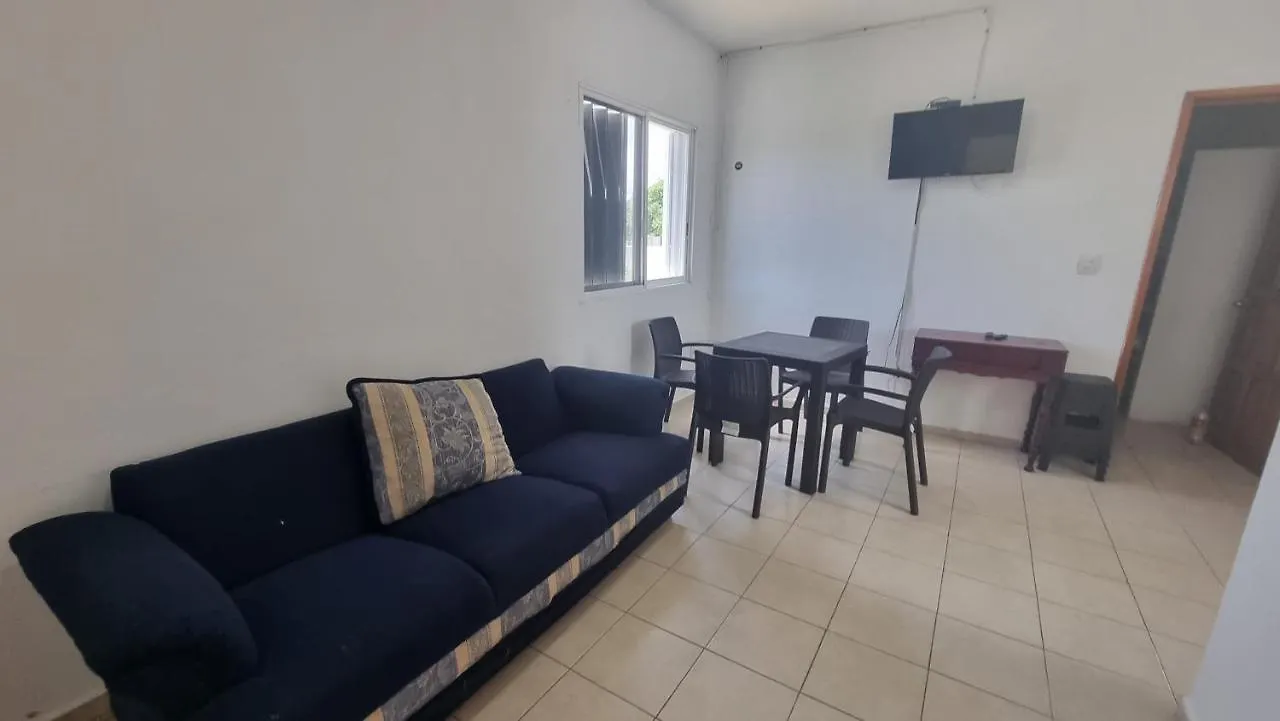 A Una Calle Del Ado 5Ta Avenida Playa del Carmen Apartment